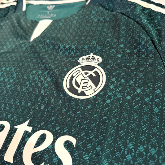 Real Madrid 2026/27 Away - Long Sleeve - Player Version