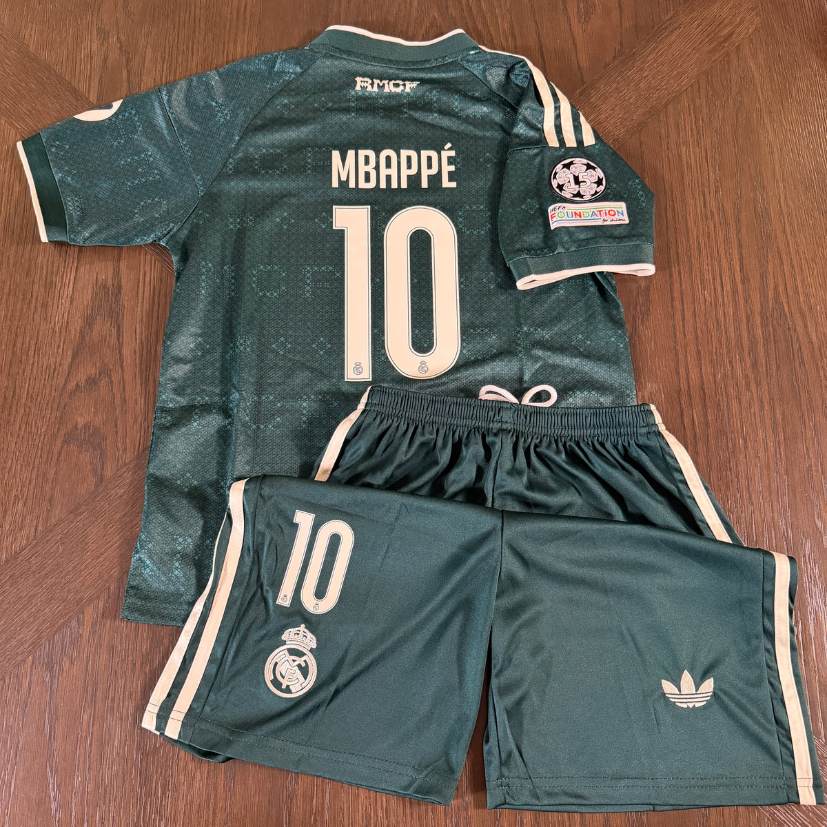 Real Madrid 2026/27 Away (KIDS) - MBAPPE 10