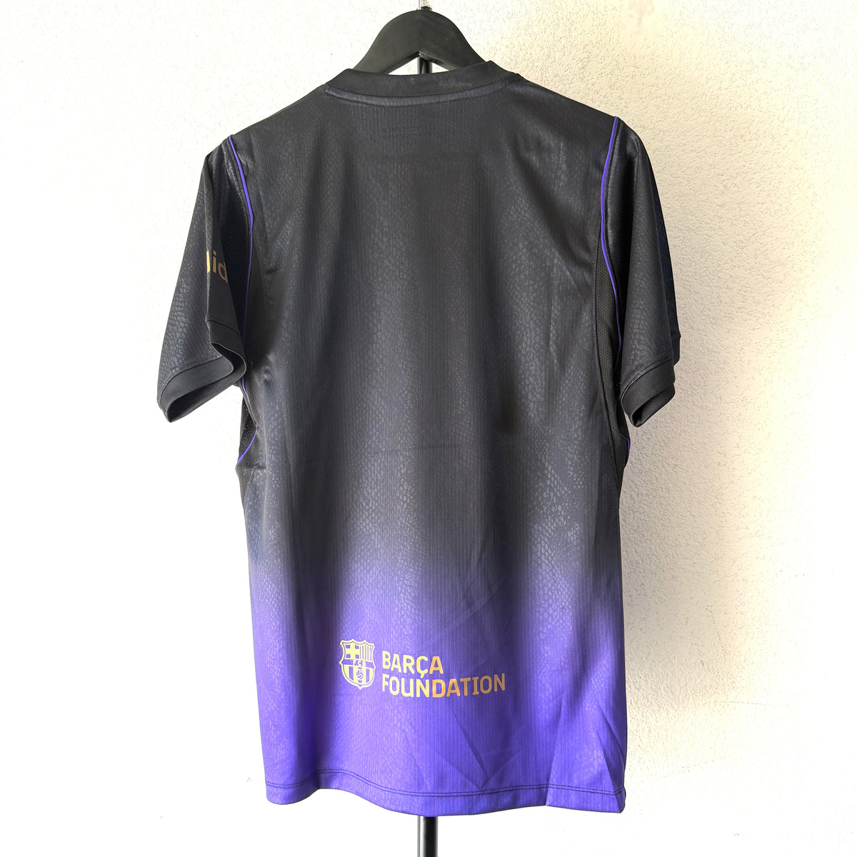 Barcelona 2026/27 Away - Fan
