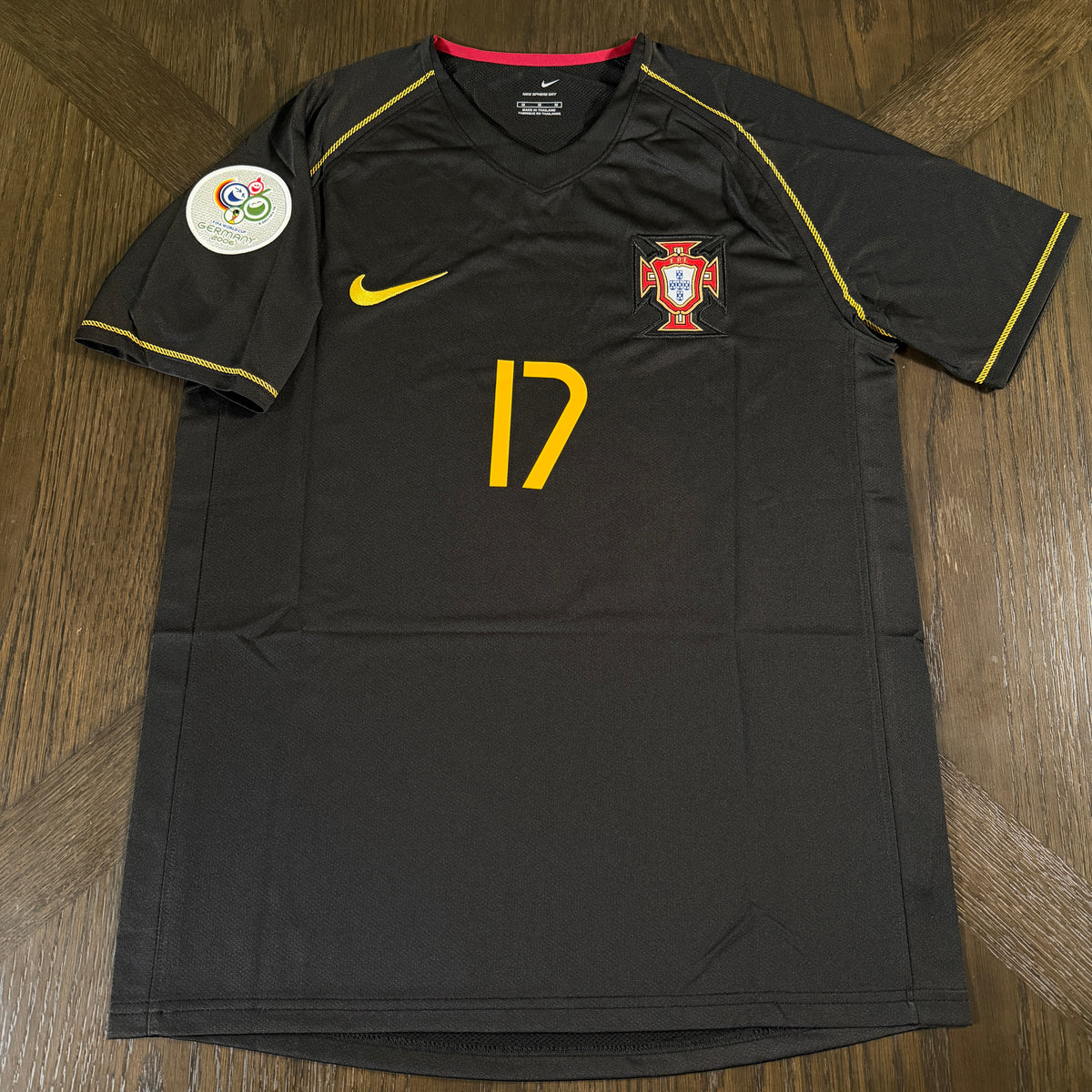 Portugal 2006 Away - C.RONALDO 17